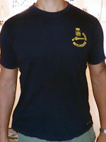 Pro One t-shirt - MarinKlassisk t-shirt i 100% kammad bomull, Lycra i halsribb, f�rst�rkta axels�mmar, rundstickad. 180 g/m�.Strl: XS - 4XLPris: 100 kr (tryck p� br�stet)Art nr: PO12008